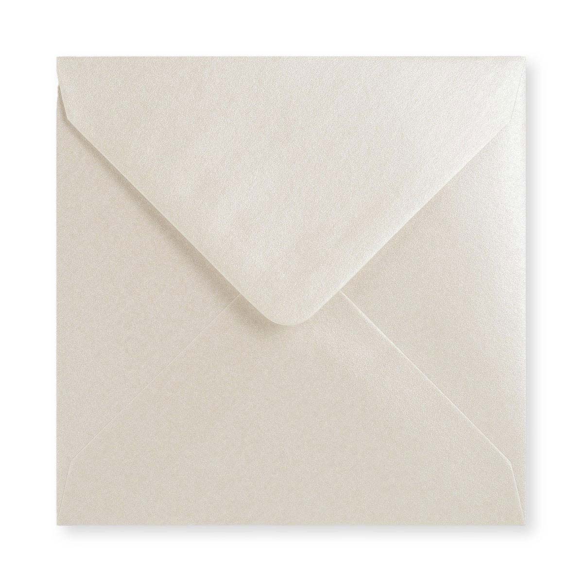 Oesterkleurige envelop - Punt Flap 130x130 mm